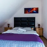 Apartment Everysky - Lesny Dom 16 - 18