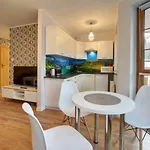 Everysky - Lesny Dom 16 - 18 Apartment *