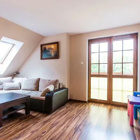 Apartmán Everysky - Lesny Dom 16 - 18 *