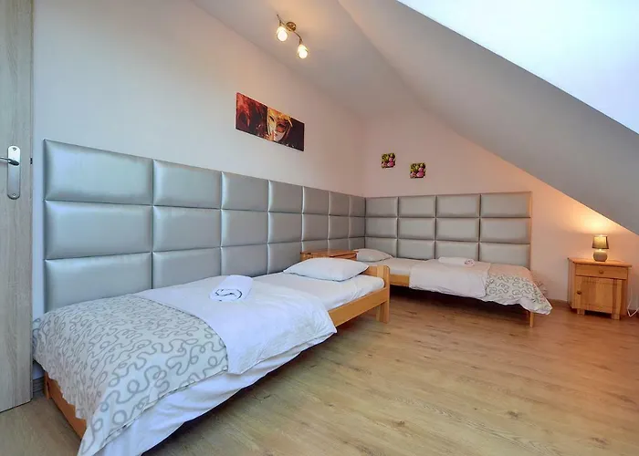 Everysky - Lesny Dom 16 - 18 *