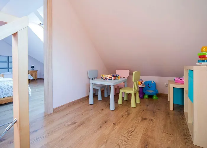 Everysky - Lesny Dom 16 - 18 *