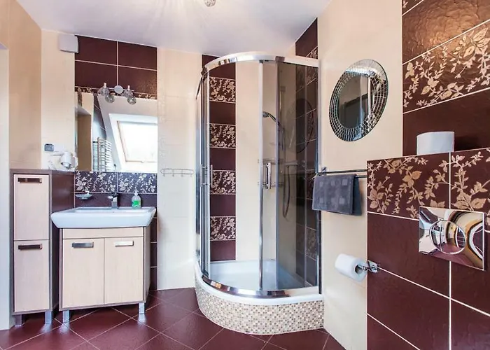 Apartment Everysky - Lesny Dom 16 - 18 *